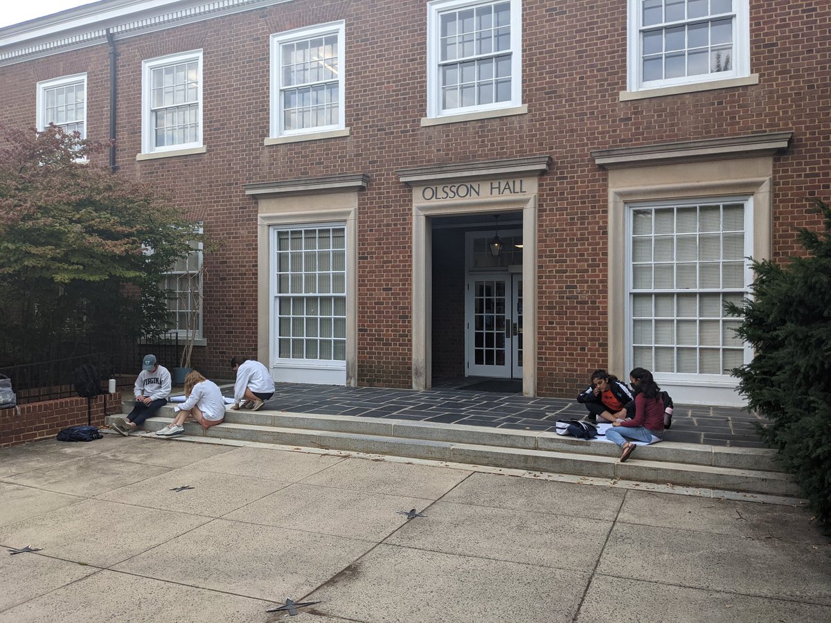 We did a concept mapping activity in class today and took advantage of the beautiful fall weather in Virginia. Look how cute my class looks working outside 🤩 <a href="/GregGerling1/">Gregory Gerling</a> <a href="/UVA_ESE/">UVA_ESE</a>