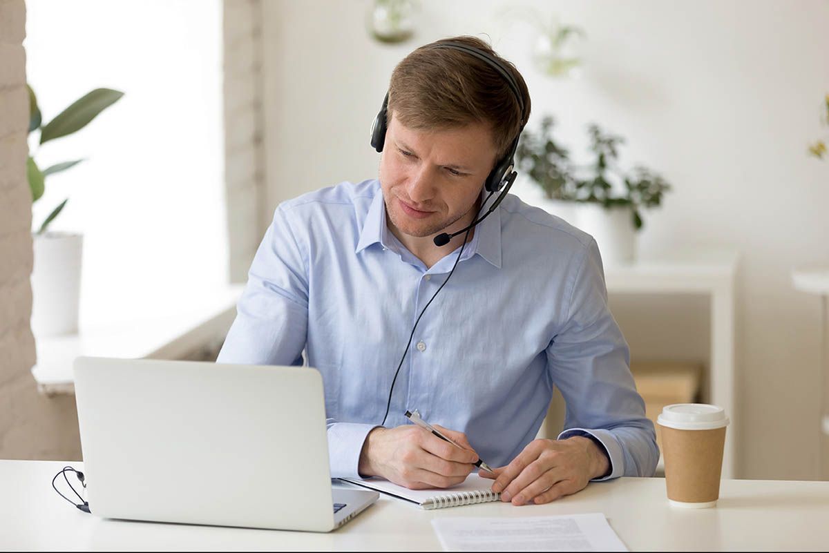 BMC_TrackIt's tweet photo. What is the Purpose of a Help Desk? - Help Desk Software - Track-It!
https://t.co/Lqqz0EtTsJ https://t.co/m1EL5iJeaU