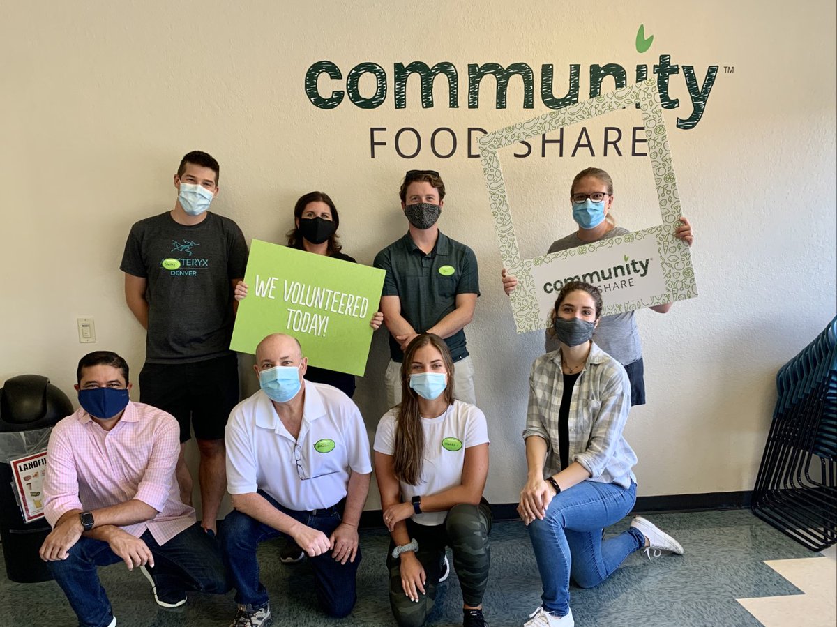 CommFoodShare's tweet photo. We were so happy to host our friends from @Crocs at our warehouse earlier this month! The Broomfield-based company is committed to fighting hunger. When you make a purchase at Crocs, you can choose to donate $1 to @FeedingAmerica to support food banks like ours! 🤗#CrocsCares https://t.co/X10fNIV7F0