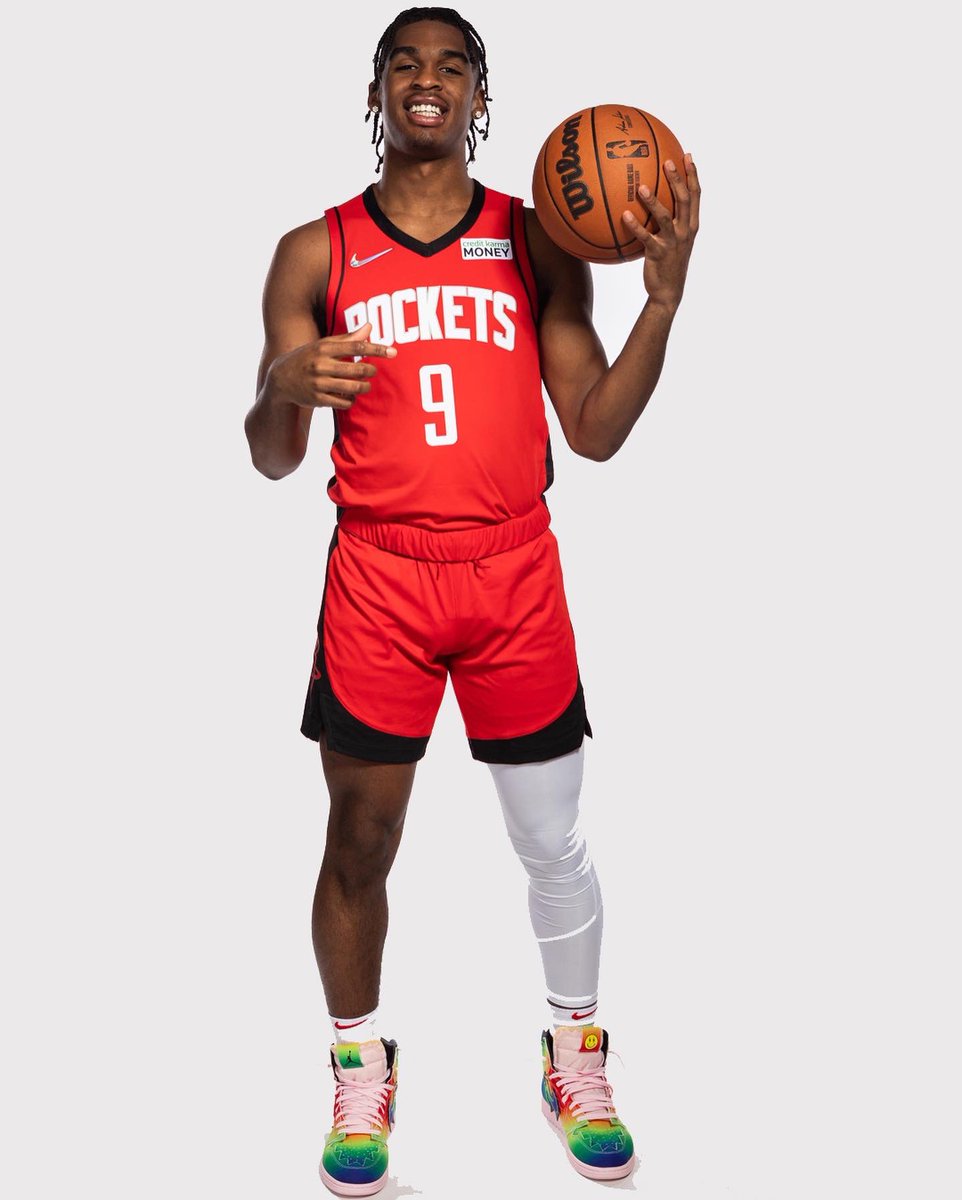 SLAM Kicks tweet media