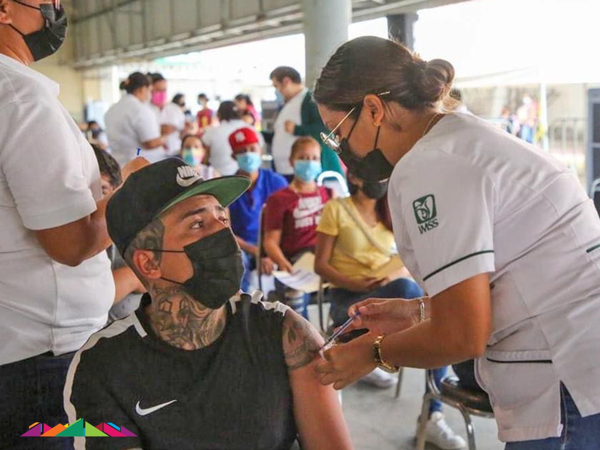 municipiodegpe's tweet photo. No lo dejes pasar, si tienes entre 18 y 29 años y vives en #GuadalupeNL, ¡este es tu momento de vacunarte contra el #Covid_19!
Son 4 módulos disponibles:
- 2 en Expo Guadalupe
- 2 en Estadio BBVA https://t.co/KyEMLQmwHB