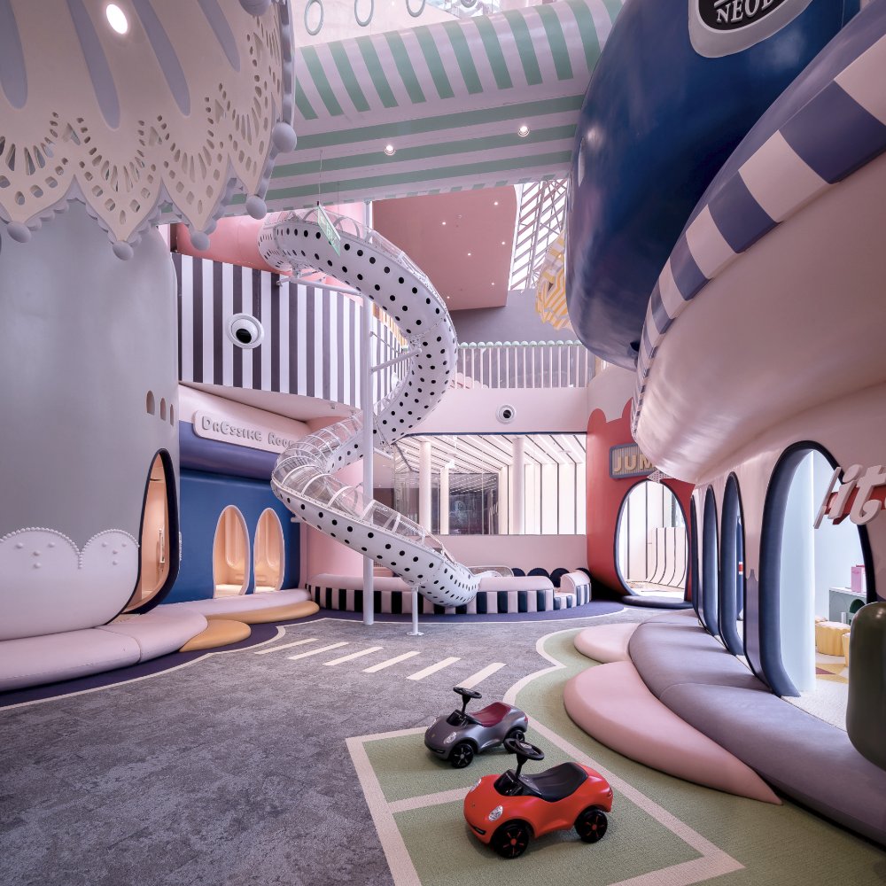 WeAreNook's tweet photo. The amazing Neobio Family Park in Shenzhen, China
#design #interiordesign #style #ambiance #lighting #decorativelighting #lightingdesign #lightingstyle #vintagelighting #Shenzhen #candycrush #colourful #colours #vibrant #vibes #architecture #architect #lovearchitect https://t.co/l0TPHdpq77