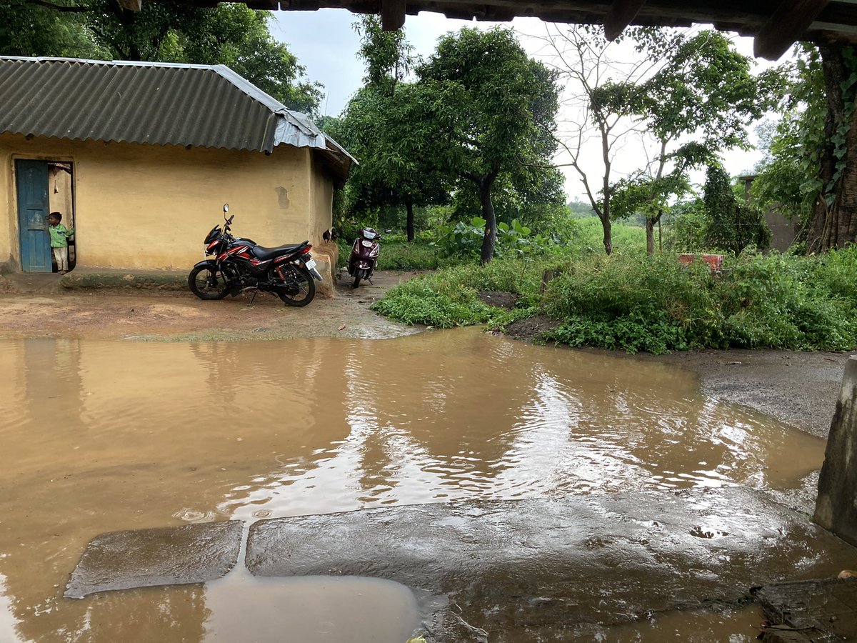 sanjay2ece's tweet photo. Here is some more photos shows the real adversity. The appropriate reformation would be appreciated 🙏@DCEastSinghbhum @JharkhandCMO @DevyaniMurmu @BlockGhatsila https://t.co/557VP4bEXa
