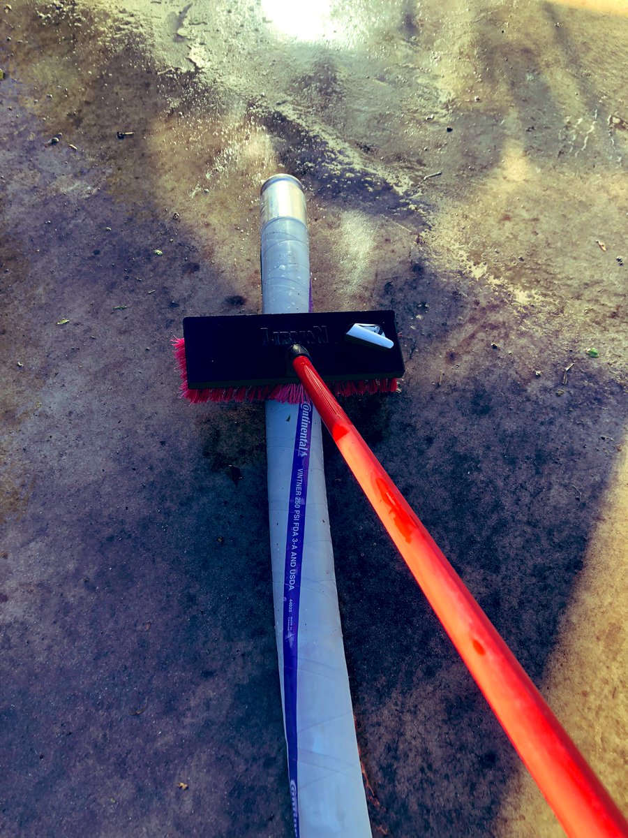 MattOosterhouse's tweet photo. I don’t know who needs to hear this today, but keep your hose clean.  😂😂
#makingwine 
#makingwineis80percentcleaning https://t.co/GRWeLCeQJG