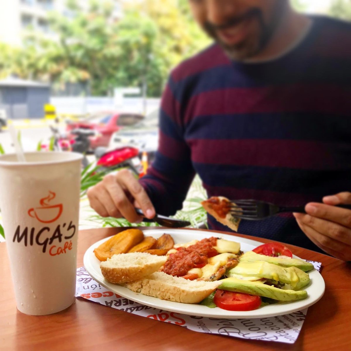 migascafe tweet media