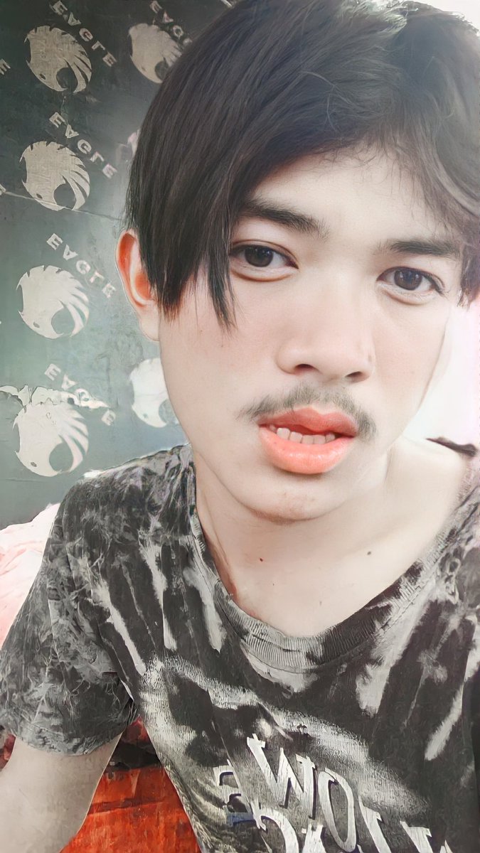 នឹក ញុមអត់🙄😓😓