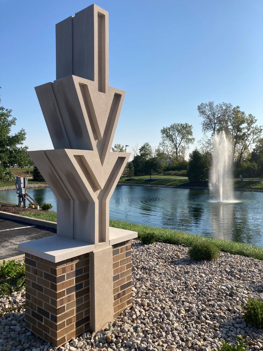 MSJ_Admissions's tweet photo. Also, how beautiful is the @IvyTechRichmond campus?! We are so grateful to be here on this sunny day! #TransferToMSJ https://t.co/6eHncB3jse