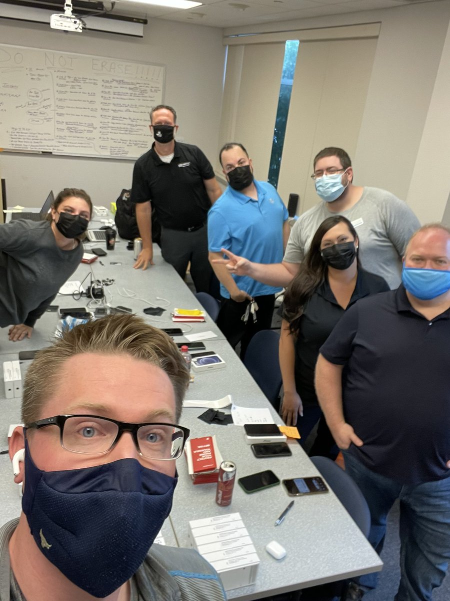 Austin Thomas tweet media
