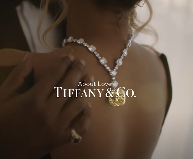 BBFeedsFairy's tweet photo. Don't forget to text TIFFANY to 97979 for a chance to win a limited edition Beyoncé fan package from Tiffany &amp; Co. #Beyhive #bb23 #ad #Beyonce #DiamondsAreForever #Tiffany https://t.co/fvRsXh5q6V