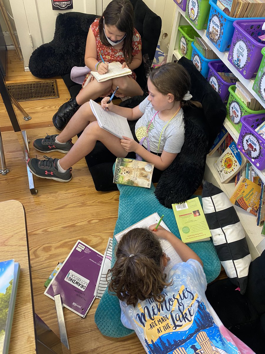 MissBinksClass's tweet photo. Ss are working on getting to know our character more deeply by discussing how she responds to problems she has faced in her life! #BecauseOfWinnDixie @EESPrincipal https://t.co/leo81veFAQ