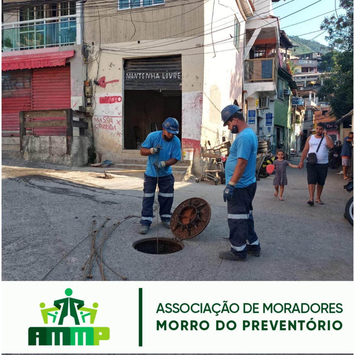 FaelFaustin0's tweet photo. 👷‍♂️🚧👍 Em parceria com a Águas de Niterói finalizamos a limpeza da caixa de passagem (esgoto) na Rua Dr Leitão (CANTINHO).

Estamos trabalhando para atender todas as demandas e trazer qualidade de vida para todos.

Vamos em frente! 

#ammp #niterói #preventorio https://t.co/Ym8hOHCumG