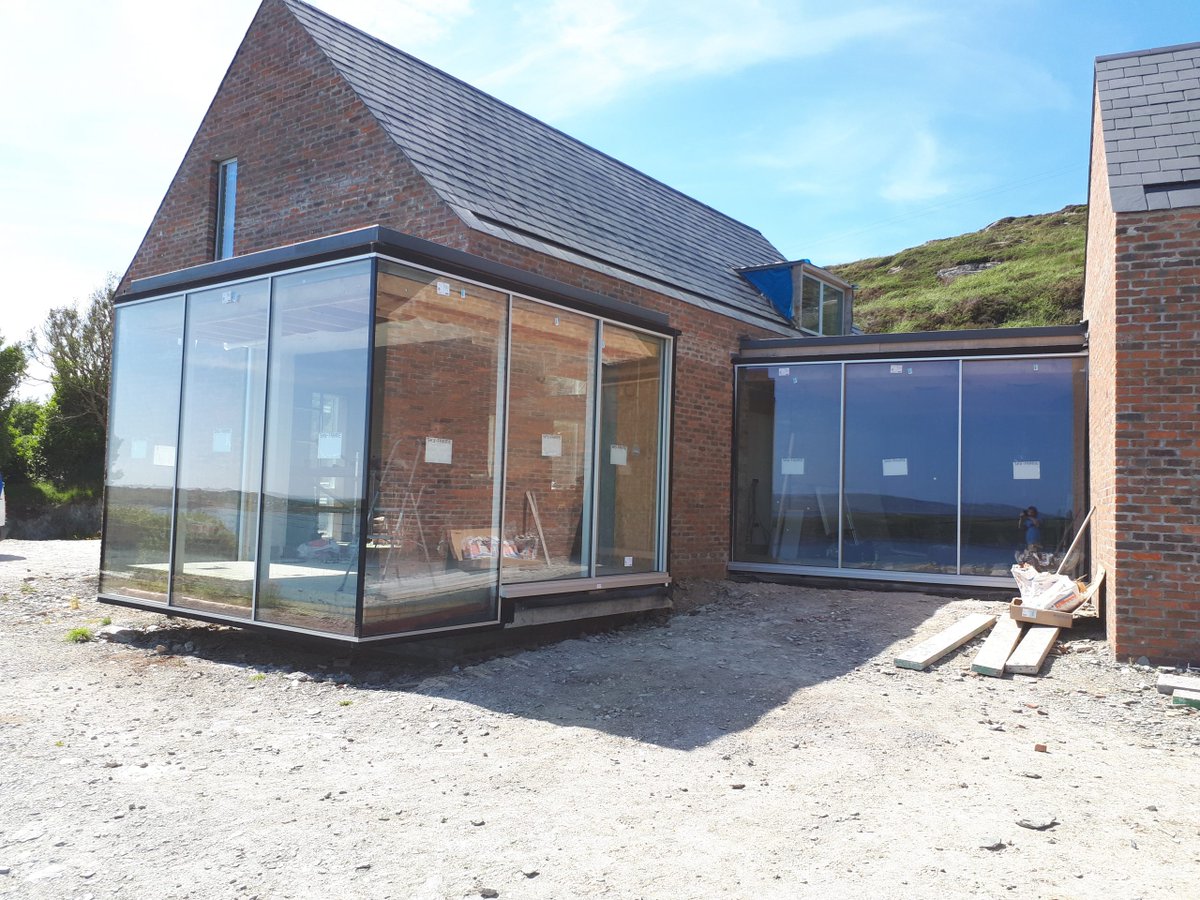 kcc_group's tweet photo. To find out more about this unique residential project click the link below 
https://t.co/iWhvSqtRZn

#bespoke #residenital #construction #architecture https://t.co/CAucIwWMXf