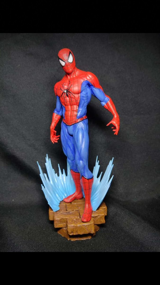 DudeTroxa's tweet photo. Oi gente, sei que sou flopada, mas queria mostrar o trabalho do meu irmão k

Ele faz action figures em 3D, então se você puder dar rt eu agradeço.
(vou deixar os contatos abaixo) https://t.co/1xcgl79khm