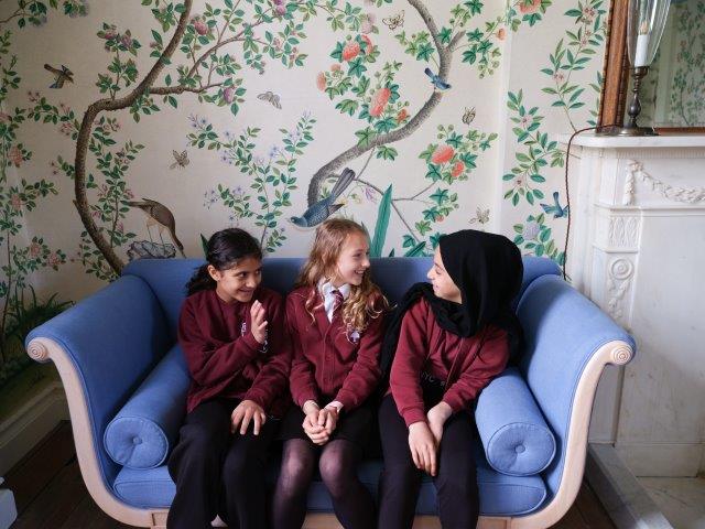Pitzhanger's tweet photo. Do you work at a school in Ealing or West London?
Sign up to receive our termly schools newsletter and learn more about what Pitzhanger can offer you and your students 👇
https://t.co/sMSOhZZjFB
#ealingschools #schoolsworkshops #kidsinmuseums https://t.co/LCG7p0Izdc