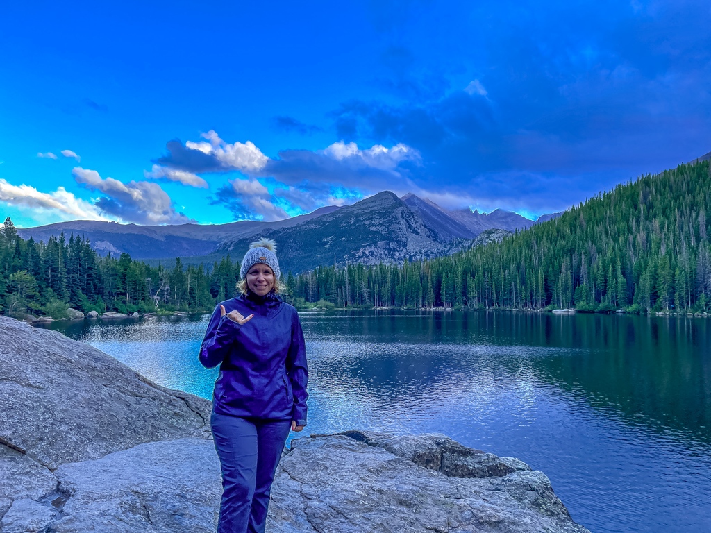 OhanaExpedition's tweet photo. An amazing hike at #BearLake, a gorgeous 🌈  after the storm, and sunset views of a mama and baby moose eating dinner!! 
And as if that wasn't enough....we got up the next morning and made our way to #cinnamonsbakery for the BEST cinnamon rolls ever!  
Love this RV life!! https://t.co/adVMZTgDZH
