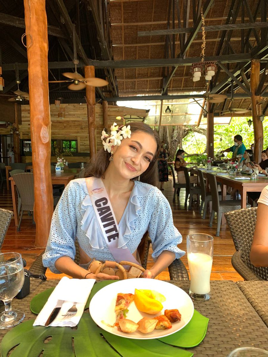 mirjhipolito's tweet photo. #MUPHSisterhood! ❤ Had so much fun with these gorgeous ladies during our visit at Bohol's famous landmarks yesterday! 🥰

#MissUniversePhilippines 
#MissUniversePhilippines2021
#PhenomenalWoman
#InspireYou https://t.co/0QJYnpTAeo