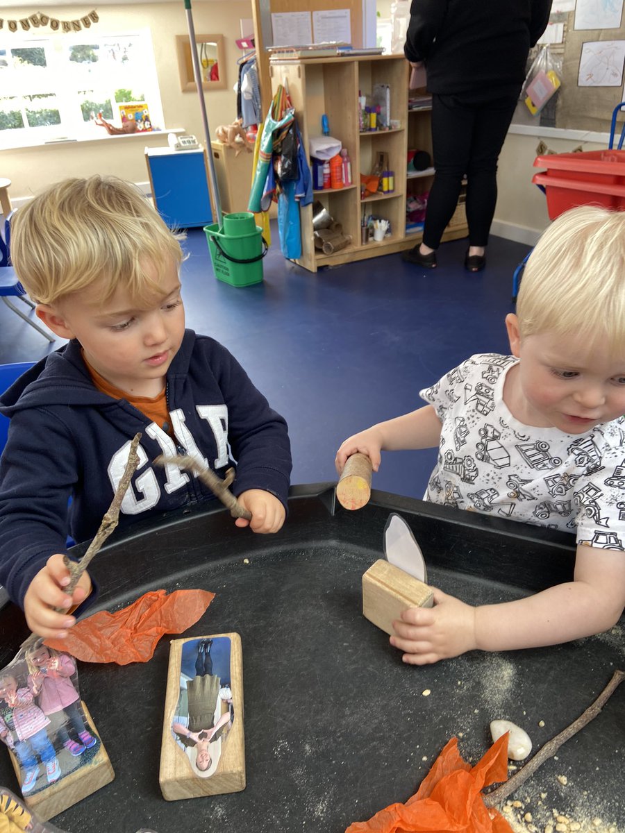 StoneEden's tweet photo. Preschool have used our real world figures on our autumn camp fire play tray today.
#earlyyears #roleplay https://t.co/qxwKDI5iSG