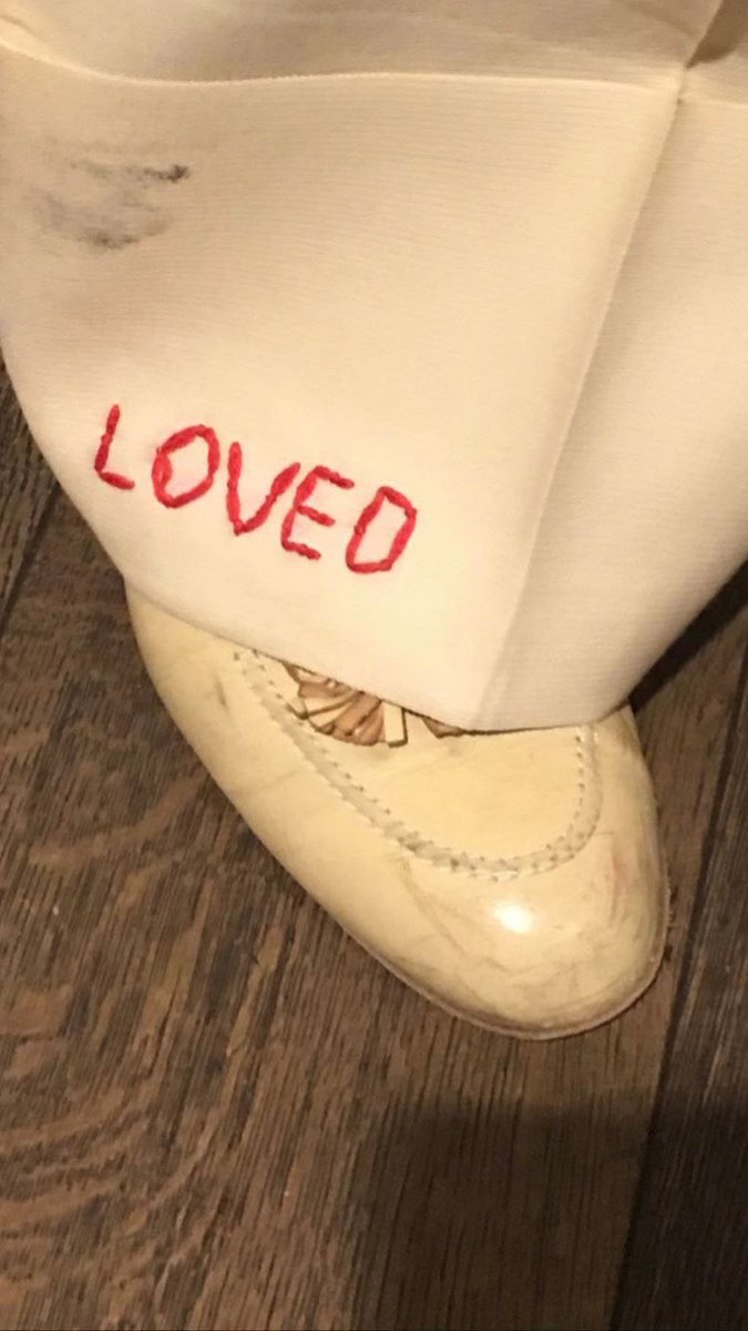 ୨୧ h&l daily (@daiiylarry) on Twitter photo 