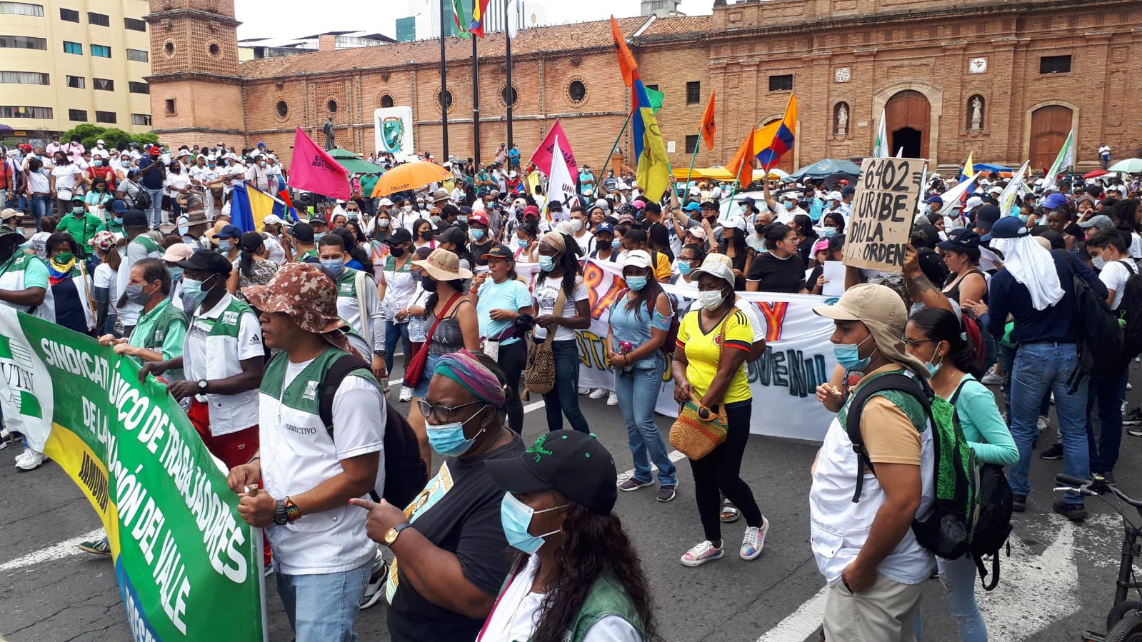 Así fueron las marchas en Cali este martes