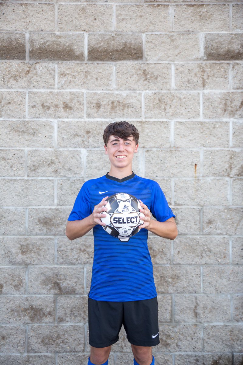 RogersSoccer's tweet photo. Game day senior spotlight is midfielder Daniel Otto. Royals travel to Armstrong today. Varsity at 5pm, JV at 4pm. @RogersSoccer @geauxroyals https://t.co/dGHM0qUTPW