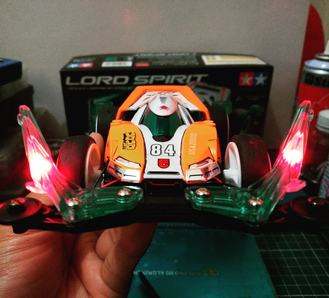 TeamFlazh's tweet photo. Udah malem ges, jgn lupa pasangin lampu biarpun remang2 yang penting gak nabrak hehe 

Cekidot detailnya https://t.co/8XfH4Yo5mz

#bmax #sidedamper #basicmax #tunedmini4wd #STO #tamiyaindonesia #Mini4WD #TamiyaMini4WD #STO100 #ミニ四駆 #tamiya #furush #teamflazhchannel https://t.co/sUe6maAgvc