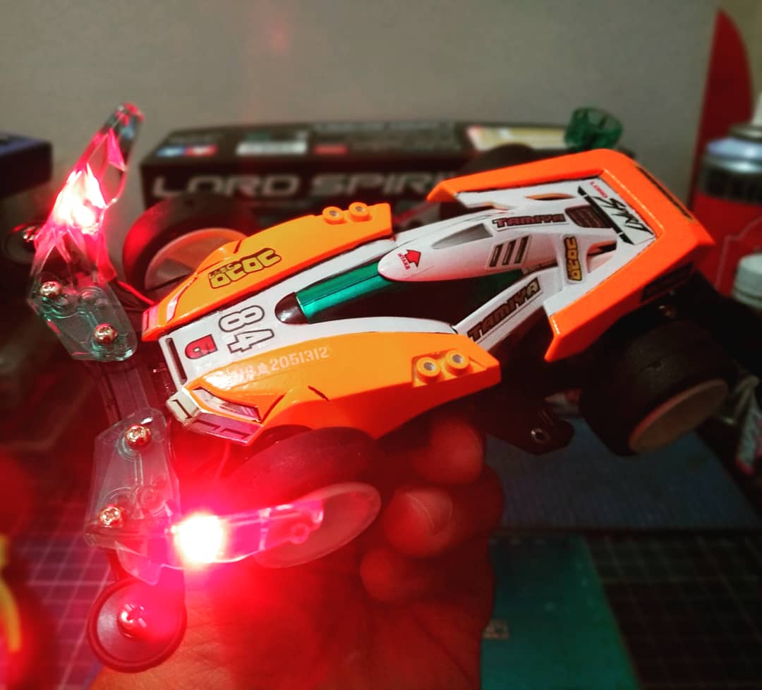 TeamFlazh's tweet photo. Udah malem ges, jgn lupa pasangin lampu biarpun remang2 yang penting gak nabrak hehe 

Cekidot detailnya https://t.co/8XfH4Yo5mz

#bmax #sidedamper #basicmax #tunedmini4wd #STO #tamiyaindonesia #Mini4WD #TamiyaMini4WD #STO100 #ミニ四駆 #tamiya #furush #teamflazhchannel https://t.co/sUe6maAgvc