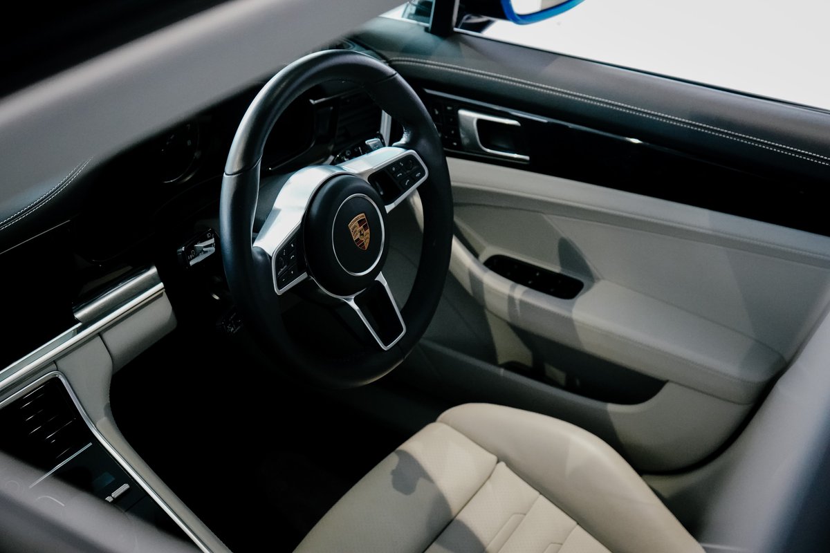 Fairfield_B's tweet photo. Is it a super saloon?

Is it a luxury car? 

No, it’s a… well it’s both, the Porsche Panamera S.

Available at Fairfield Billericay: https://t.co/npio1FGxKe https://t.co/ckSqb6GokC