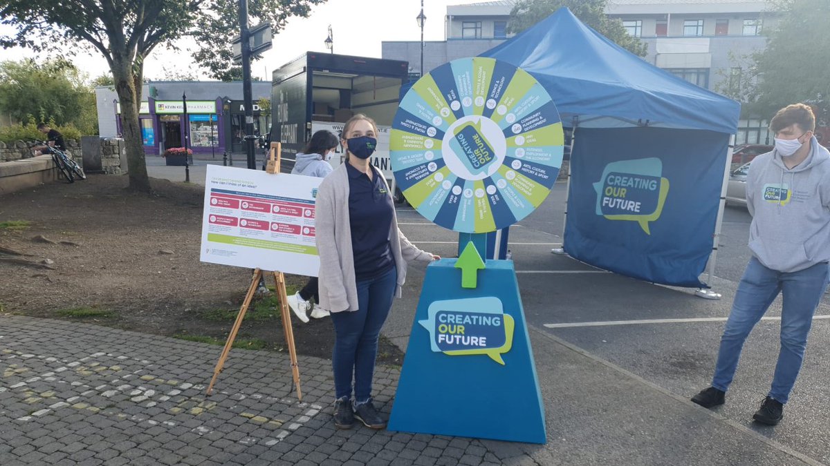 Agnieszka Konkolewska, a @MSCActions research fellow <a href="/teagasc/">Teagasc</a> shares her ideas for creating a better future with our researchers at the #CreatingOurFuture roadshow in Carlow. The team will be there until 7pm so pop by and join the national brainstorm 

creatingourfuture.ie