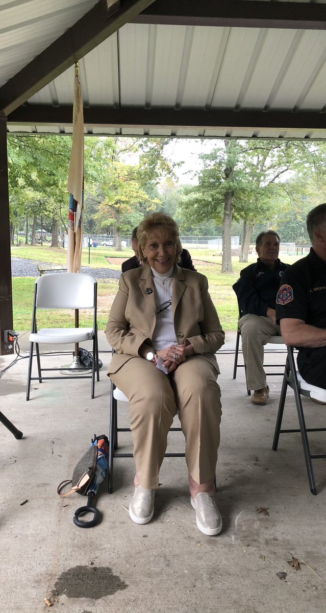 BerkeleyCollege's tweet photo. We had a great start to #BerkeleyCollegeDay in #WoodlandPark, NJ. Mayor @KeithKazmark, Passaic County Commissioner @sandi_lazzara and 1958 alumna Barbara Speziale were among the guests to join us for the tree-planting ceremony in Zaccaria Park. #90YearsofBerkeley https://t.co/gugrQo4oA1