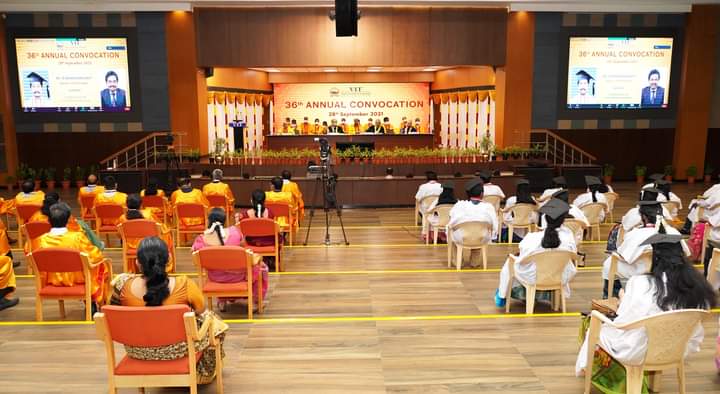 VIT_univ's tweet photo. Take a quick look at the sneak peek of the 36th Annual Convocation of VIT, Vellore. 

#VIT
#VelloreInstituteofTechnology
#Convocation2021
#CollegeLife
#Alumni
#36thConvocation
#VITAA https://t.co/aRGJsCc83g