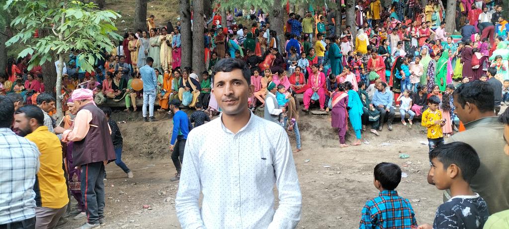 Anilsharma_1's tweet photo. Today attended #Mehal Nag Yatra Mela at Bani Chanti #BhalessaCulture https://t.co/63pPmXaSCX