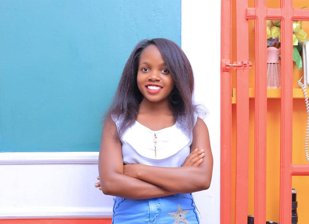 UGirlup's tweet photo. Good evening ladies and gentlemen.AIDS is  disease that can be fought and dealt away with,join the great ladies and let's send it out of Uganda,thank you https://t.co/e3EnR5ZpK1