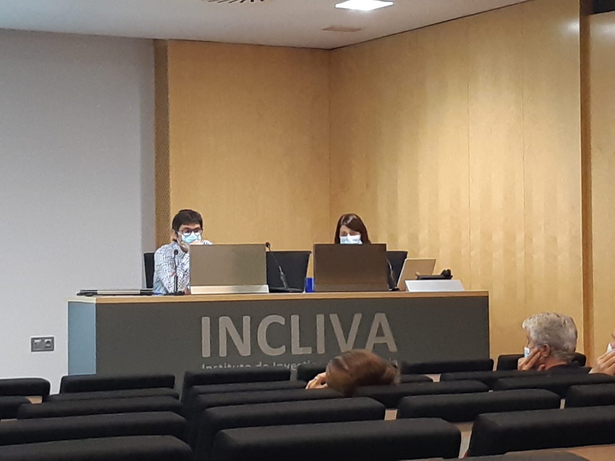 incliva_iis's tweet photo. Segunda jornada #PostESMO, moderan la Dra. Amelia Insa y el Dr. David Lorente https://t.co/NdXNSUsTGA
