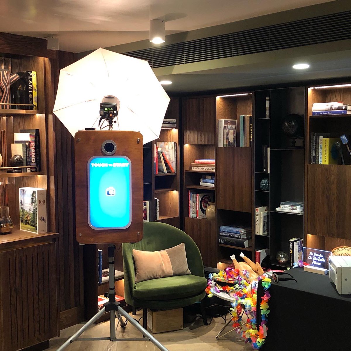 Petrol has run dry &amp; print media is impossible to find.. but we’re still here in Marylebone with our vintage Selfie pod! #photobooth #selfiepod #marylebone #photoboothlondon <a href="/MaryleboneHotel/">TheMaryleboneHotel</a>