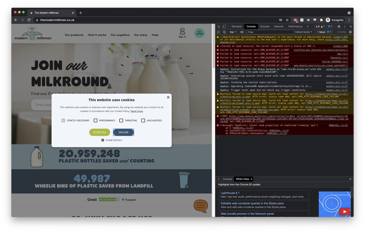 csherlock92's tweet photo. @ModernMilkman_ This shows the stacktrace I'm getting at the bottom of the (many) errors in the devtools on the right. Running Chrome v93 https://t.co/IrtZyoQn2h