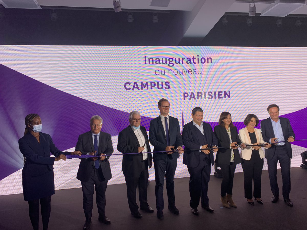 AlainGoudey's tweet image. Ça y est le ruban est coupé et le campus parisien de @NEOMAbs officiellement inauguré ! 
Bravo @delphmanceau et toutes les équipes derrière cette très belle réalisation ! 
#150yearsofpassion #bepassionate_shapethefuture