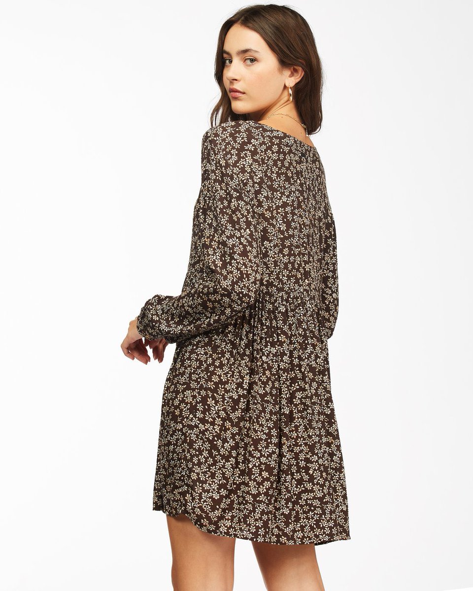 AussieIsland's tweet photo. Billabong on the way babydoll dress.  Floral prints make us happy. #autumnweather🍂🍁 #aussieisland #aussieislandsurfshop #uncw #cfcc #ilm #wbnc #wilmingtonnc #wrightsvillebeachnc https://t.co/r86iSTb1Z9