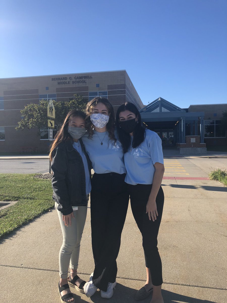 Last week these three amazing STA students got the opportunity to speak with the <a href="/BCMSMustangs/">Bernard Campbell</a> students in the LSTA club. They did a great job guiding and forming connection with other future teachers! Thank you Mrs. Lanoue for the opportunity. #GrowYourOwn #R7Proud