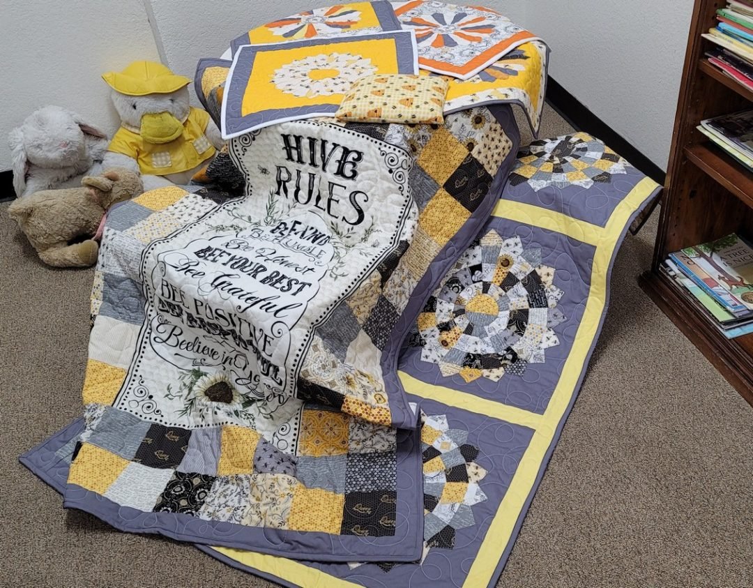 LSSSouthernCal's tweet photo. We're #SewingHope for victims of Sexual Abuse and their families. There's just one day left for our Virtual Silent Auction. Visit https://t.co/kGDd7ktk8x to start your bid and sew the gift of hope today!

#quiltersofinstagram #quilter #quiltlove #makeadifference https://t.co/Y0TnTFrTUH