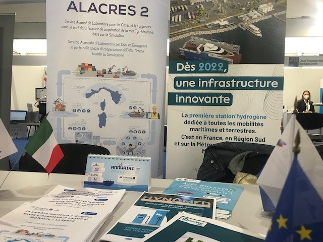 GRegEtMARtine's tweet photo. 🇮🇹 In diretta dalla fiera #seafuture2021, per parlare di #sicurezzamarittima con gli attori del settore e i nostri partner! #interregmarittimo https://t.co/rIb064zrUX