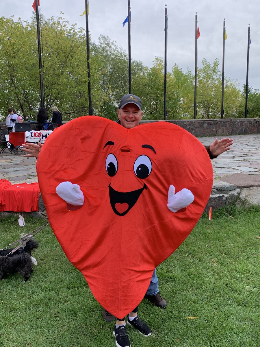 banknorthshore's tweet photo. The North Shore Bank Team was proud to participate in this year’s Northland Heart Walk raising funds for the American Heart Association.

#DuluthHeart #CommunityImpactMonth #BanksBuildMN #NorthShoreBankMN https://t.co/NOvixDMb22