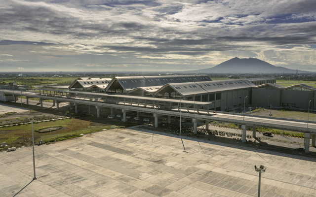 Clark International Airport will have an underground train station giving passengers the option of avoiding driving through congested traffic. 
ow.ly/Racx50GgrAO

#clarkinternationalairport #philippines #northsouthcommuterrailway