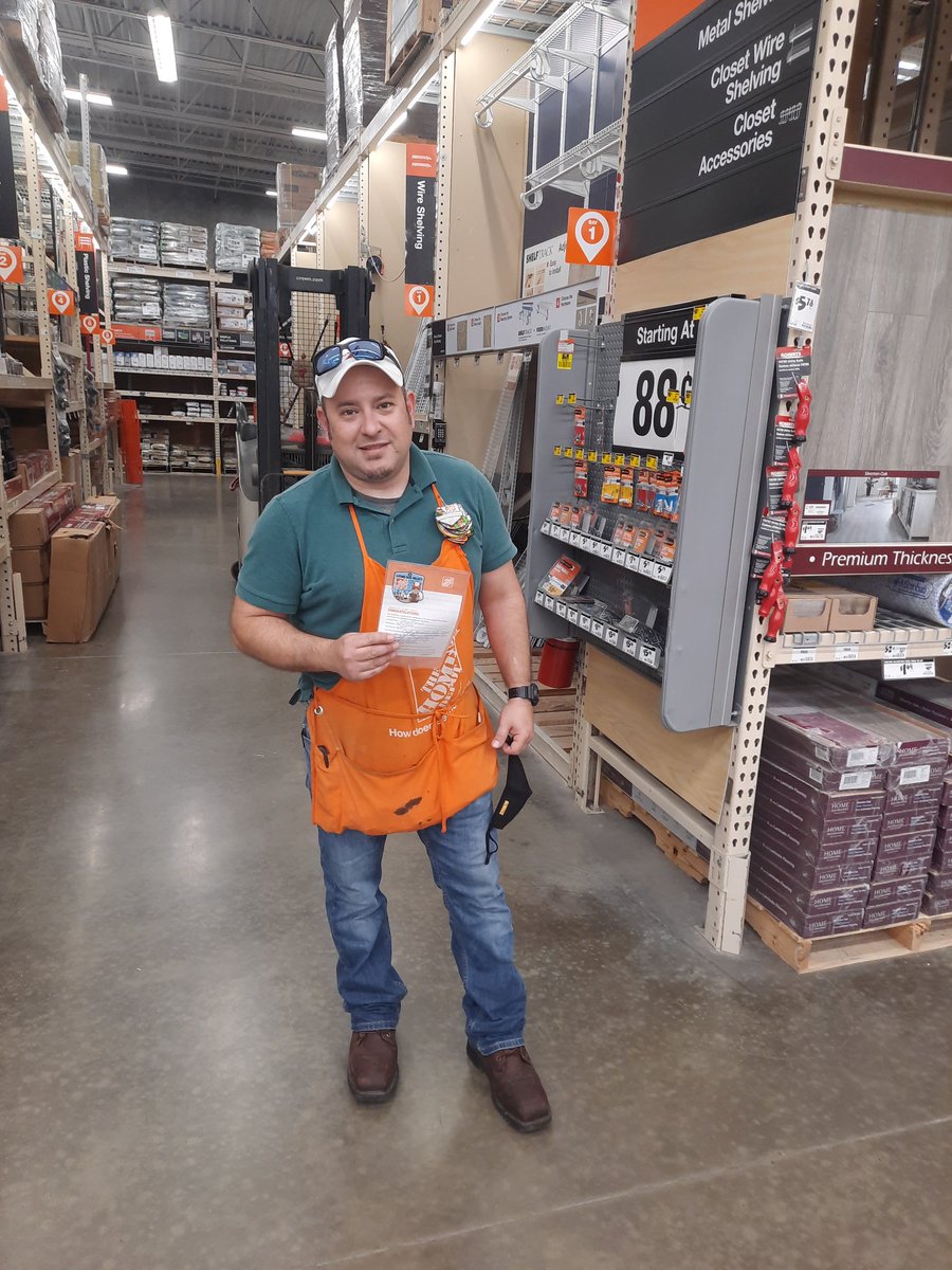 angst_l's tweet photo. Shout out to our top Lead and Measure generators for the month of September🎉 Excellent demonstration of G.E.T. behaviors Eryka, Chris, Deborah and Jenny. Store #6587. 👏 https://t.co/DG8jkx7zj2