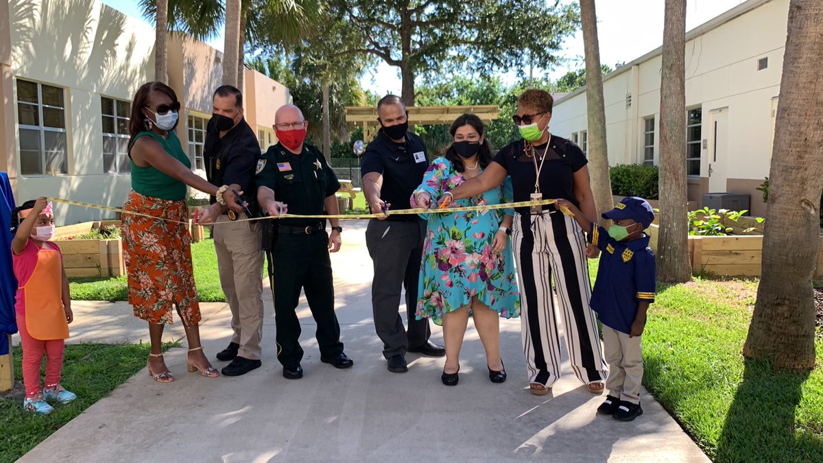 PBCountySheriff's tweet photo. Today we had a ribbon-cutting ceremony for the Karla de la Cruz Community Garden at Barton Elementary School in Lake Worth. 

A special thanks to Barton Elementary School, Home Depot, Healthier Lake Worth Beach, and @PBCSFoundation 

“Today’s Seeds will be tomorrow’s Fruit.” https://t.co/Shs4ggWj2E