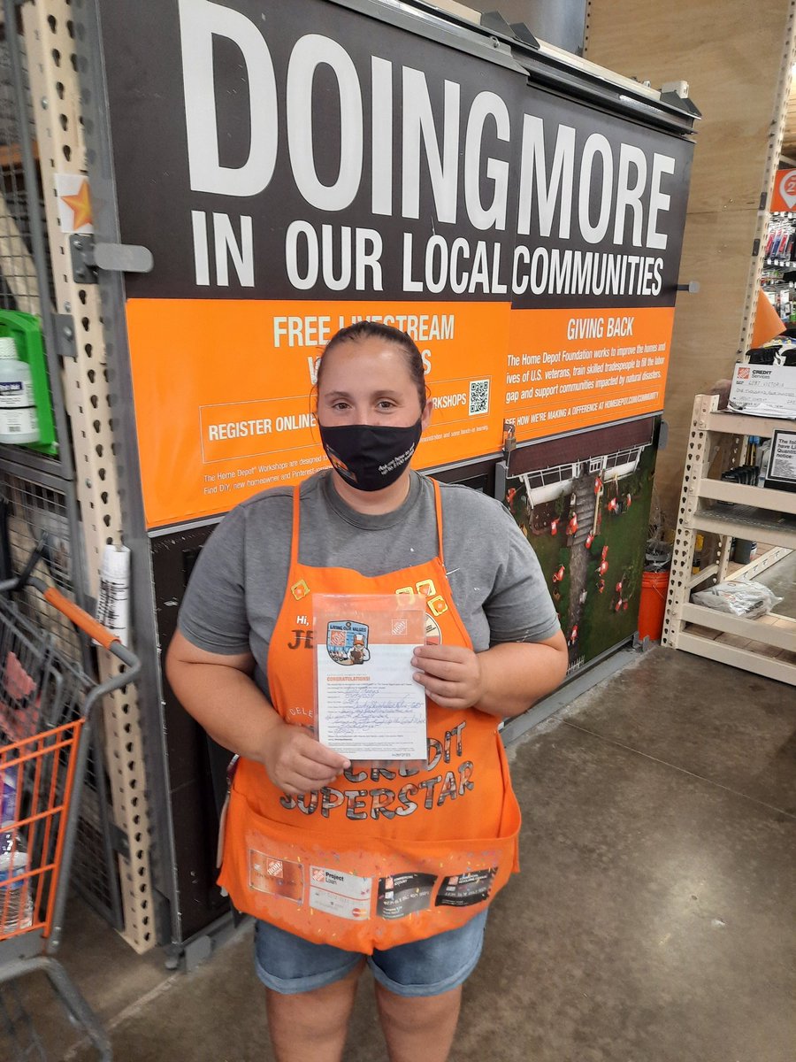 angst_l's tweet photo. Shout out to our top Lead and Measure generators for the month of September🎉 Excellent demonstration of G.E.T. behaviors Eryka, Chris, Deborah and Jenny. Store #6587. 👏 https://t.co/DG8jkx7zj2