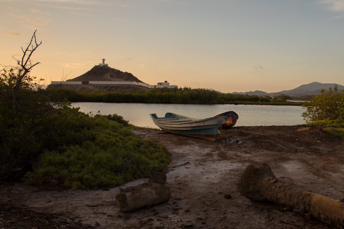 marcoagundez's tweet photo. #HeroicaMulegé en #bcs es una #chulada más de #bajacaliforniasurméxico #mexico🇲🇽 #mulegé #visitbcs #estosesbcs #landscape #pescarivereña #landscapes #landscapelovers visítenla no se arrepentiran! 👌🏽👍🏽👏🏽🙌🏼 https://t.co/0Rjrsy6kK9