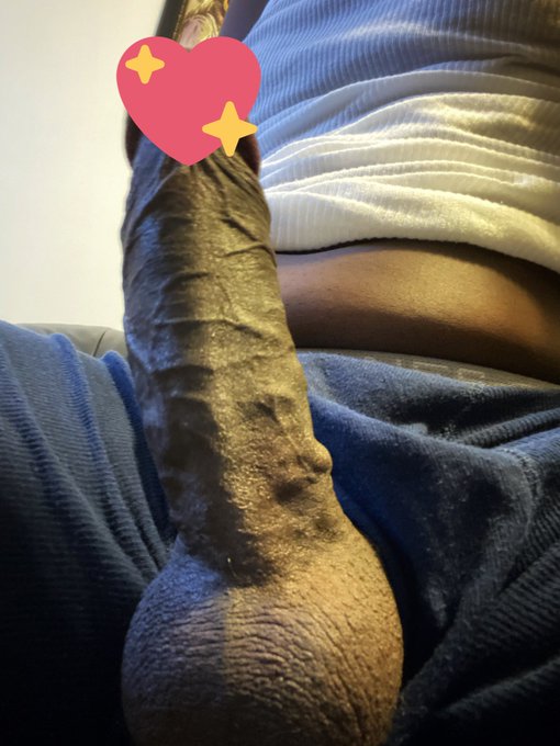 My muffin top. Uncensored photo here: https://t.co/6GfYOdObsx https://t.co/Rq9xUwwhn0<a href="/tag/apclips"class="tags"><span>#apclips</span></a><a href="/tag/aplove"class="tags"><span>#aplove</span></a>