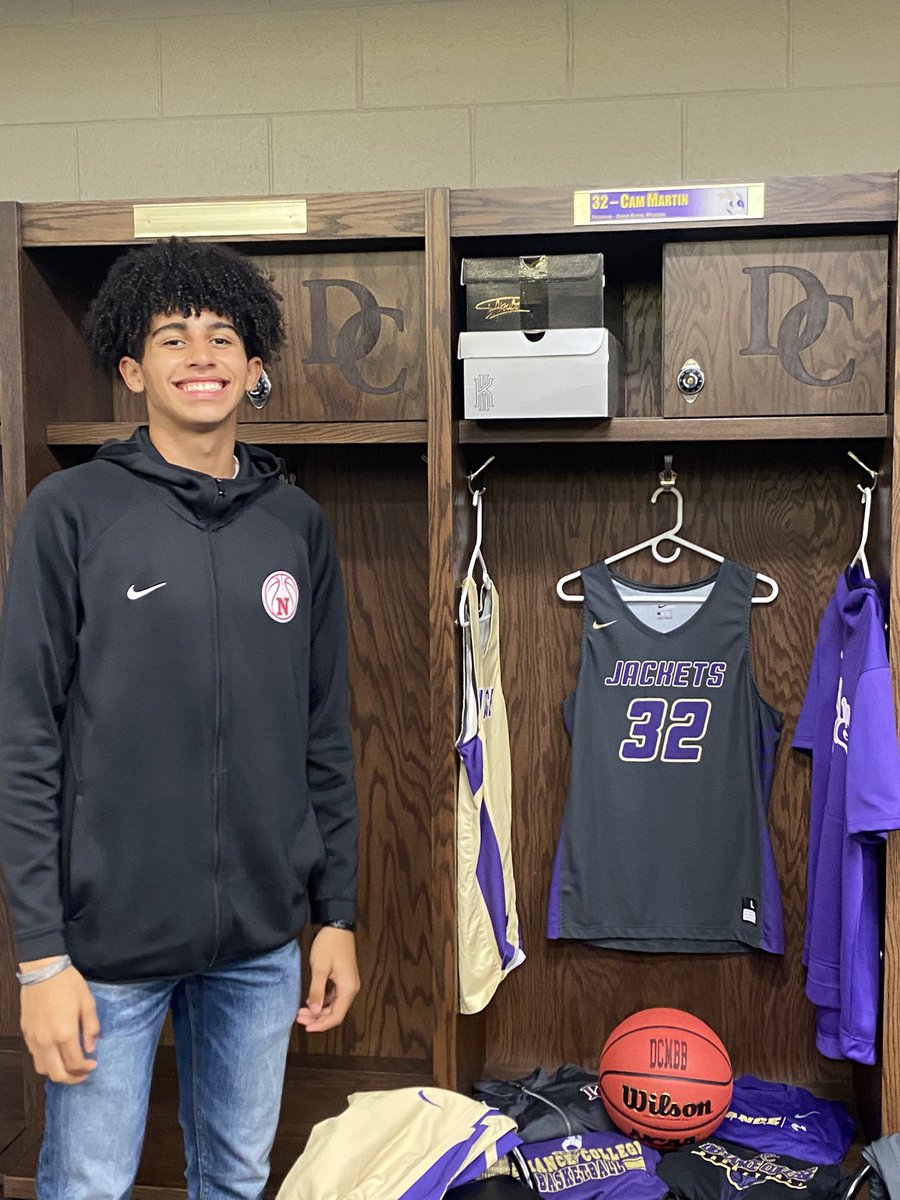Had another great visit with @Defiance_BBall very thankful for the opportunities they’ve given me!
