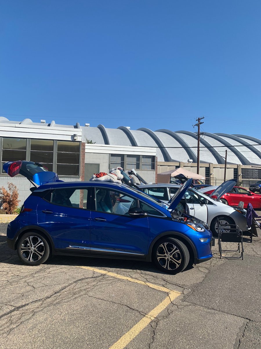 DriveElectricCO's tweet photo. Did you know EVs have been around since the early 1900s? We've come a long way! Check out some old and newer models, showcased at the Forney Museum of Transportation's EV showcase this past Sunday. https://t.co/zzFjYsdJvP