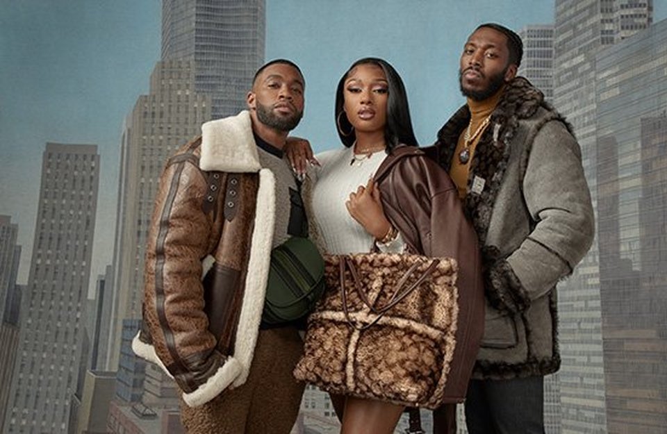 stallionaccess's tweet photo. Megan Thee Stallion &amp; friends for Coach x Schott NYC’s collaborative collection. 👜 https://t.co/Ct6mjMEsVw